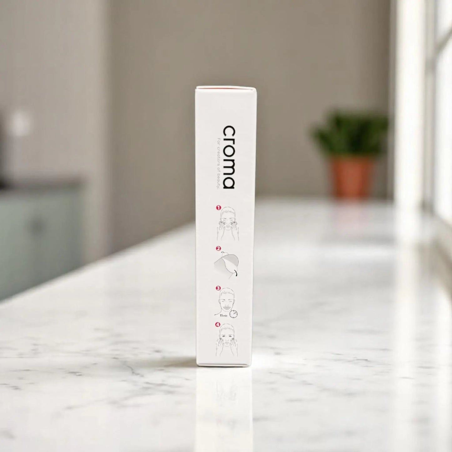 Croma Regenerating Lip Mask Croma